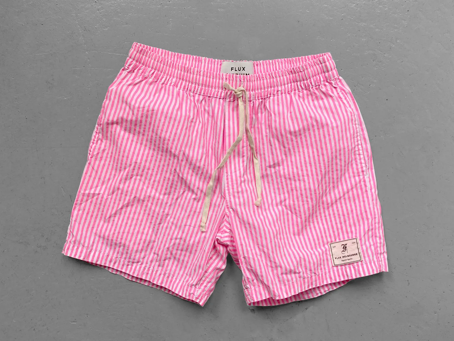 HAMPTON CLUB SHORTS. HOT PINK.