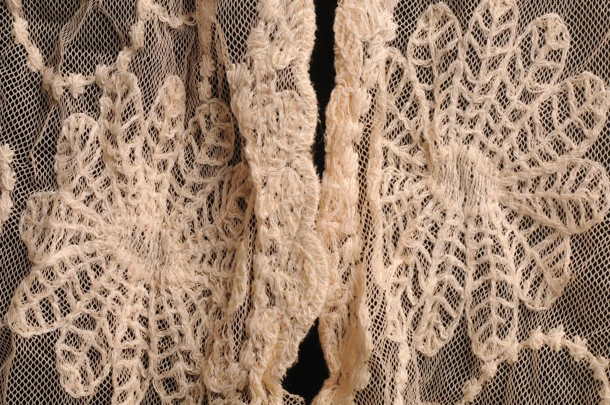 Peach Cream Vintage Lace With Flowers