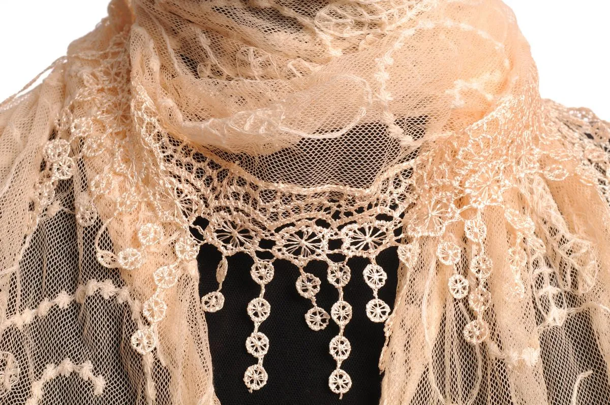 Peach Cream Vintage Lace With Flowers