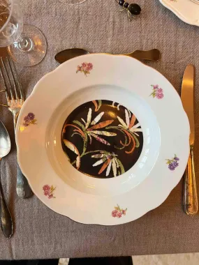 Upcycled Vintage Soup Plate - Elleremodelista